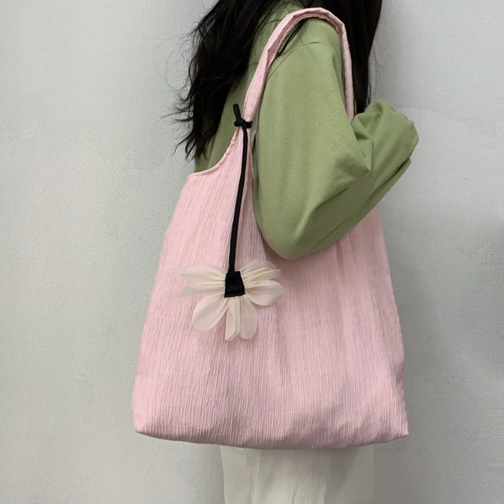 Bolso de hombro INS liso con colgante floral, gran capacidad mujer - imagen 4