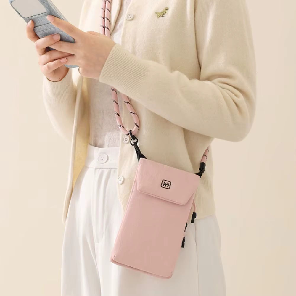 Bolsa cruzada impermeable de nylon ligera para móvil - imagen 2