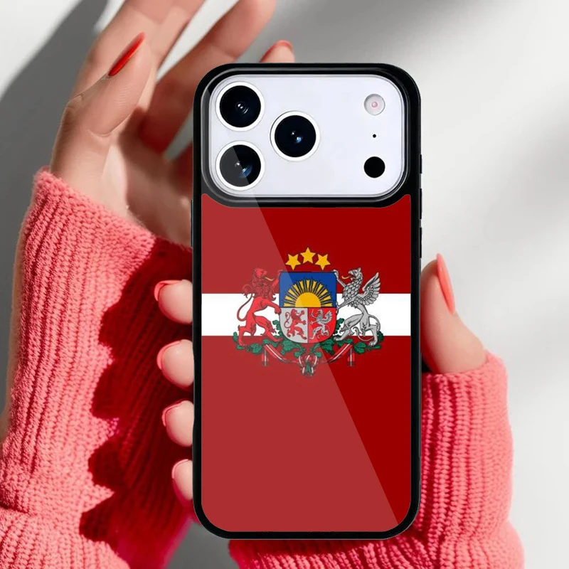 Uso diario de la funda con diseño patriótico