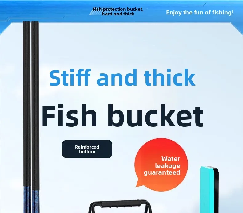 Cubo para peces portátil en acción