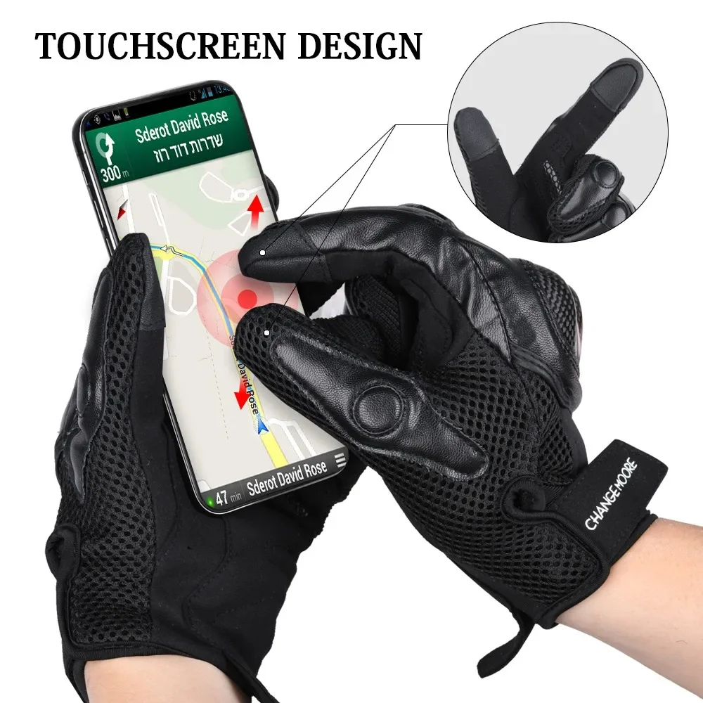 Guantes mostrados desde otro ángulo