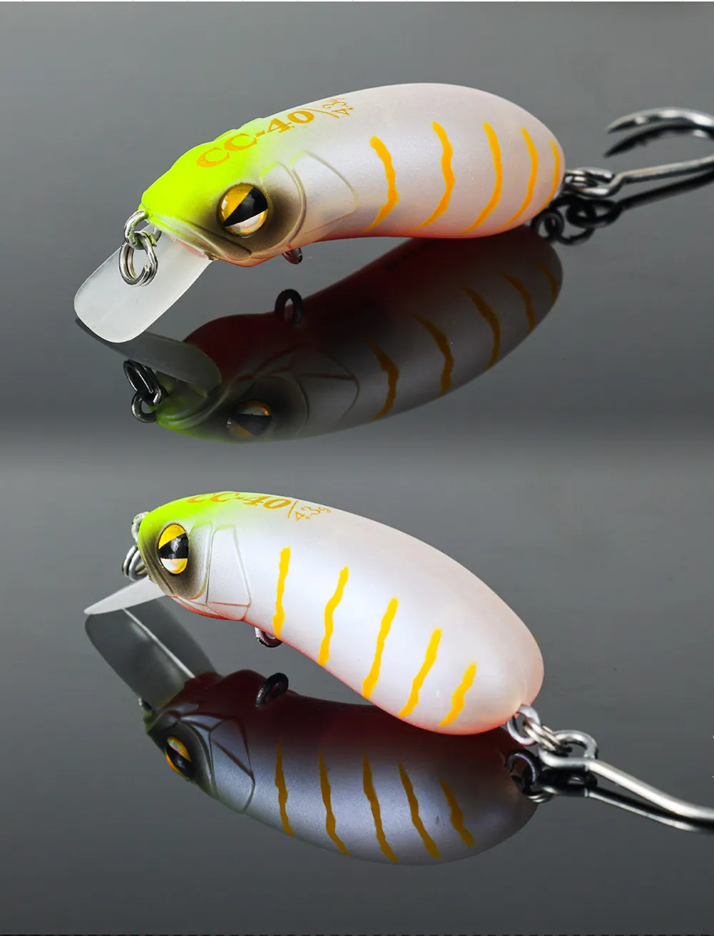 Señuelo Lurefans CC35 en agua