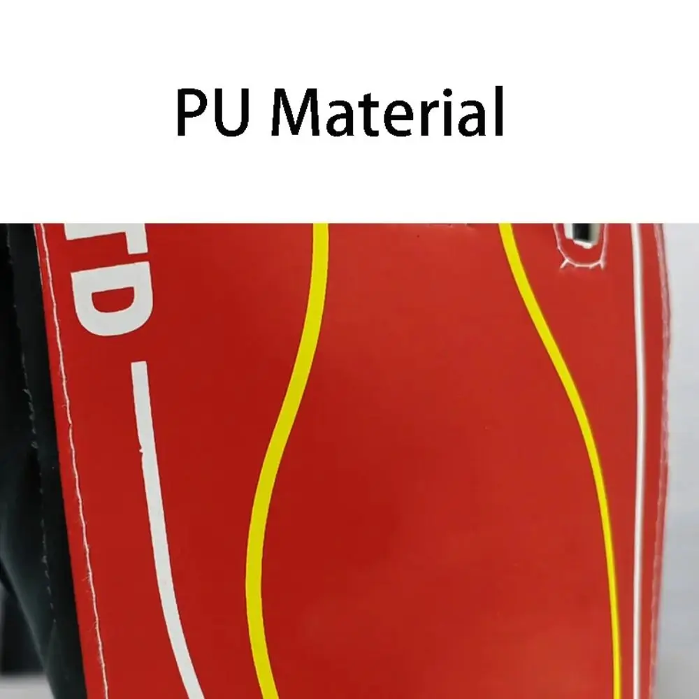 Vista trasera de los guantes con logotipo de equipo