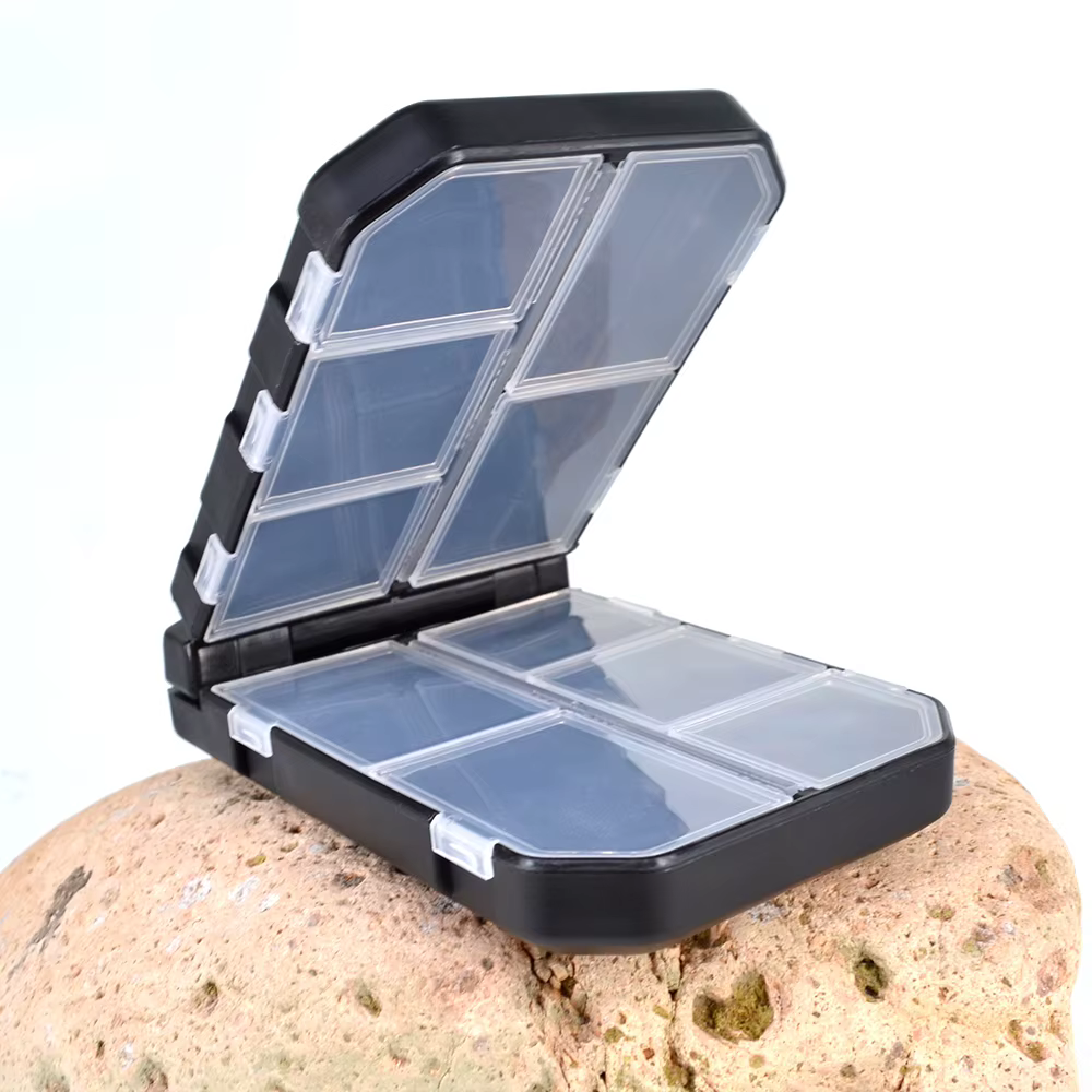 Caja cerrada mostrando su diseño portátil