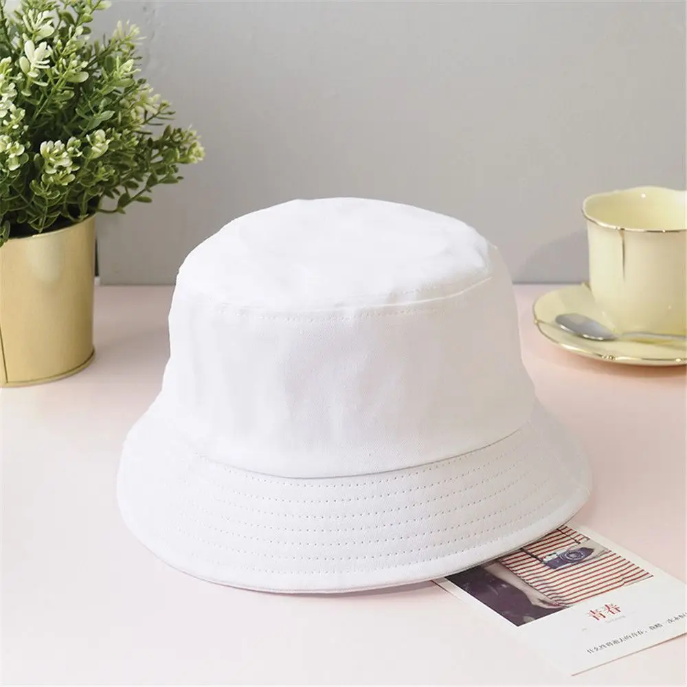 Sombrero disponible en varios colores