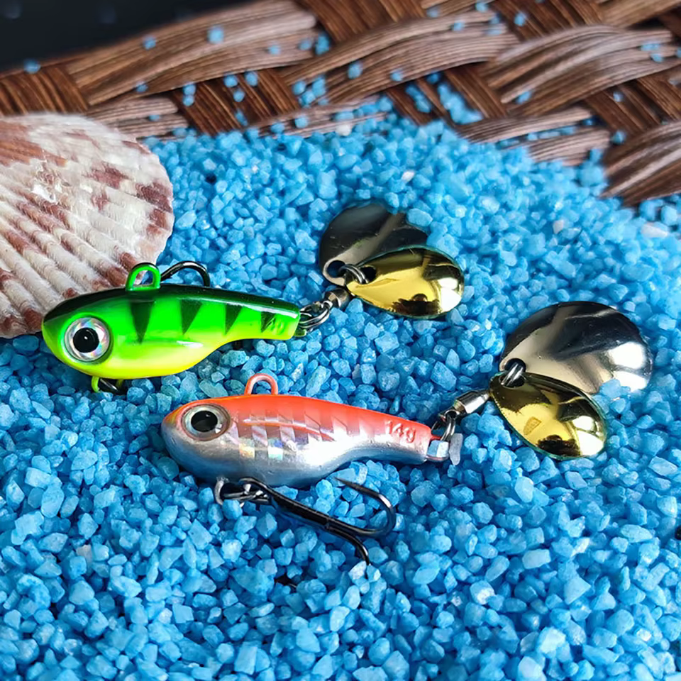 Cebo vibración WALK FISH VIB con doble lentejuelas
