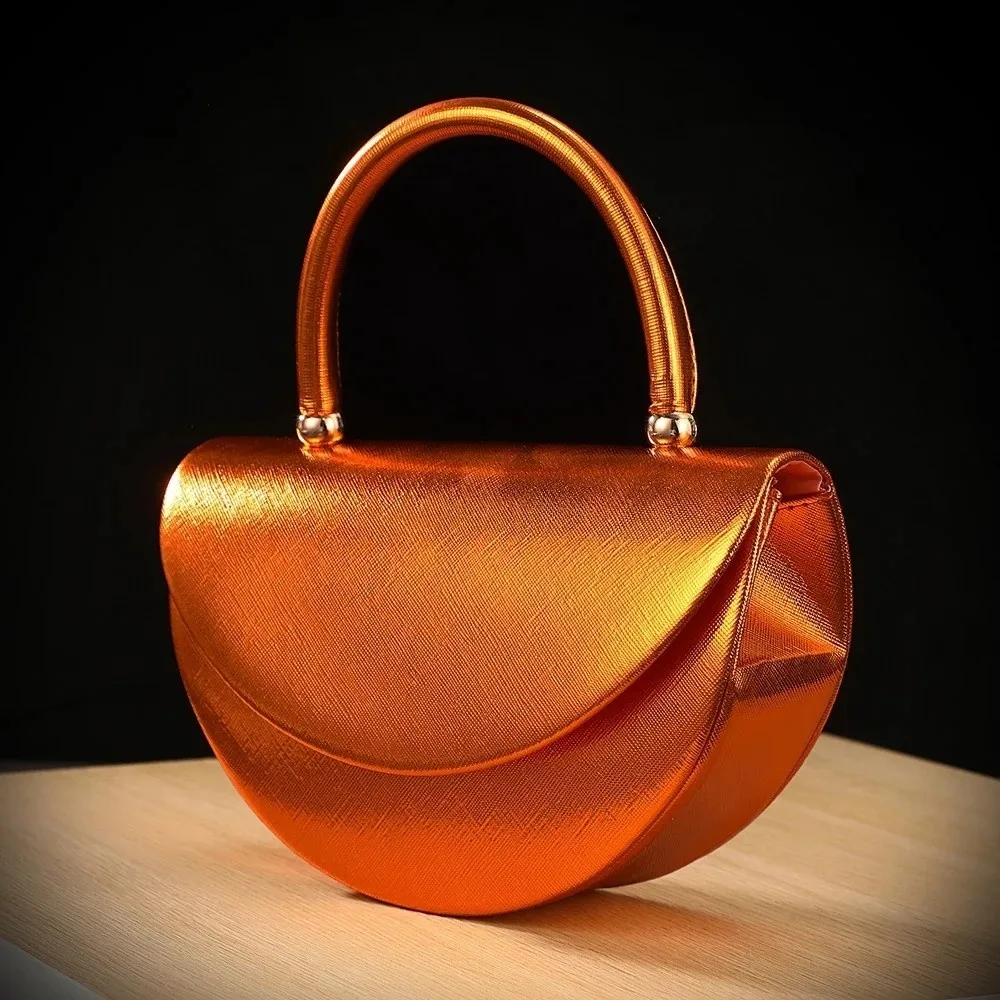 Bolso de fiesta cuadrado con brillo y adorno de media luna - imagen 3
