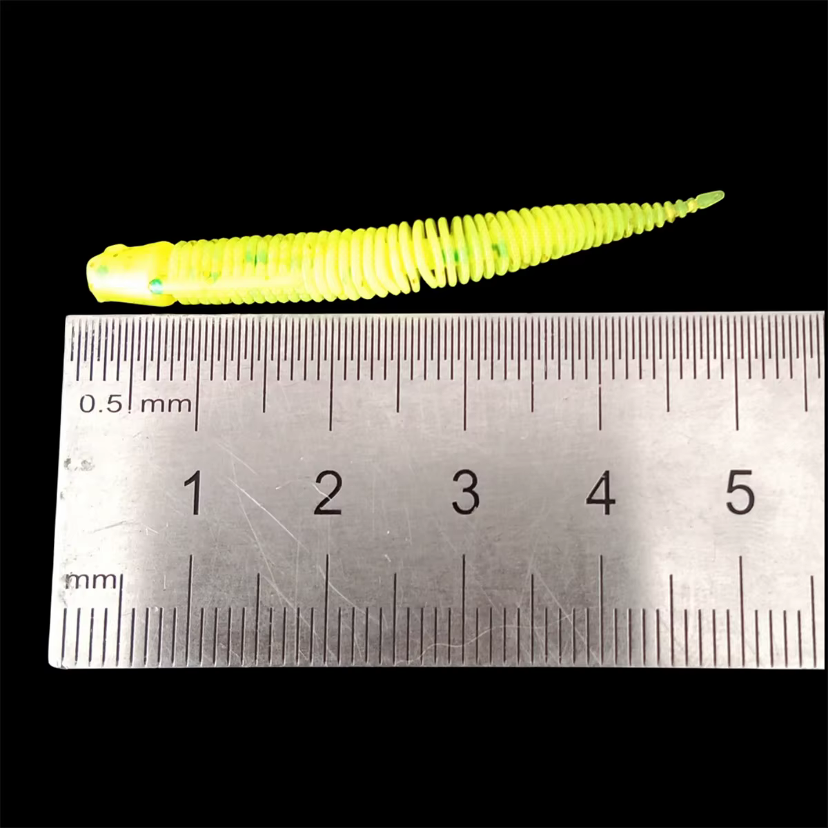 Swimbaits Swolfy wobble: Señuelos artificiales para lubina y carpa