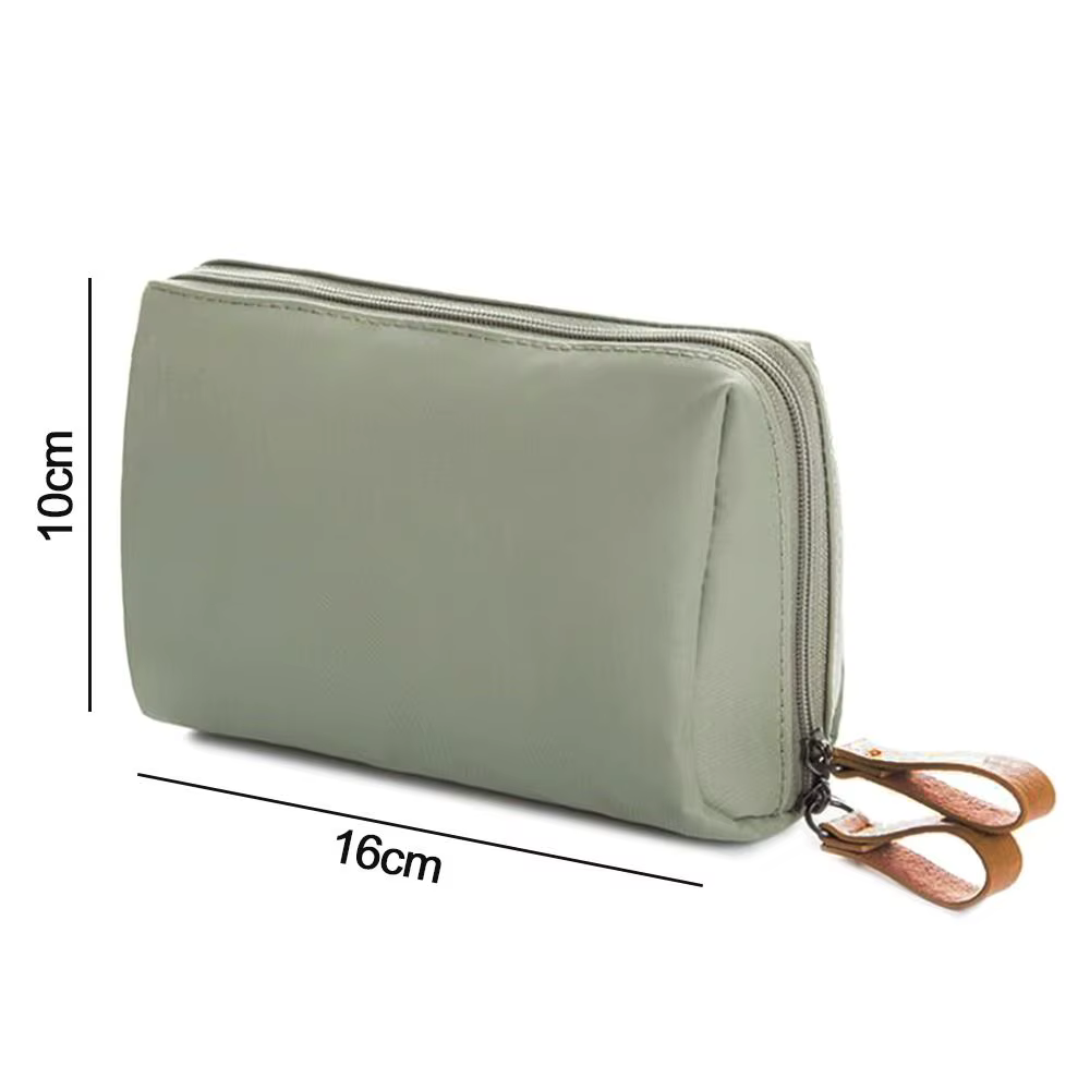 Bolsa compacta para cosméticos y accesorios