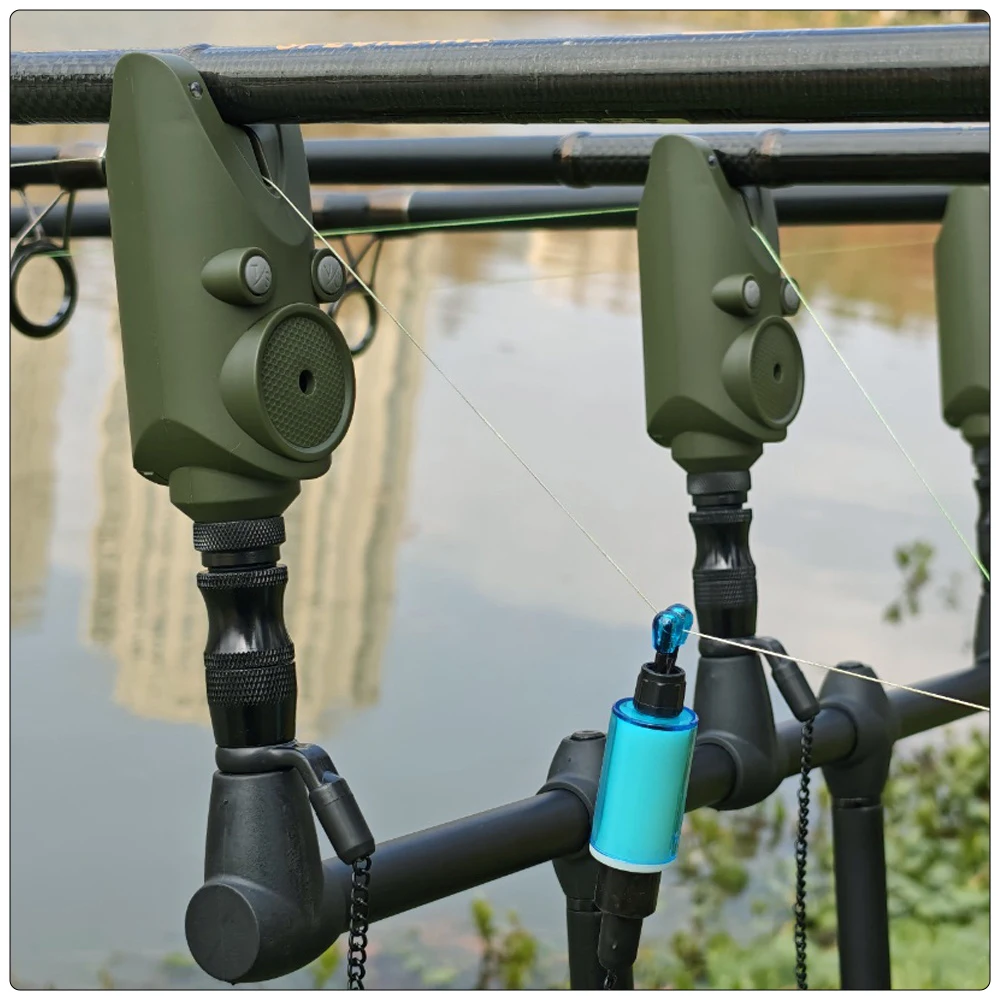 Luz LED de advertencia en la alarma de pesca Hirisi