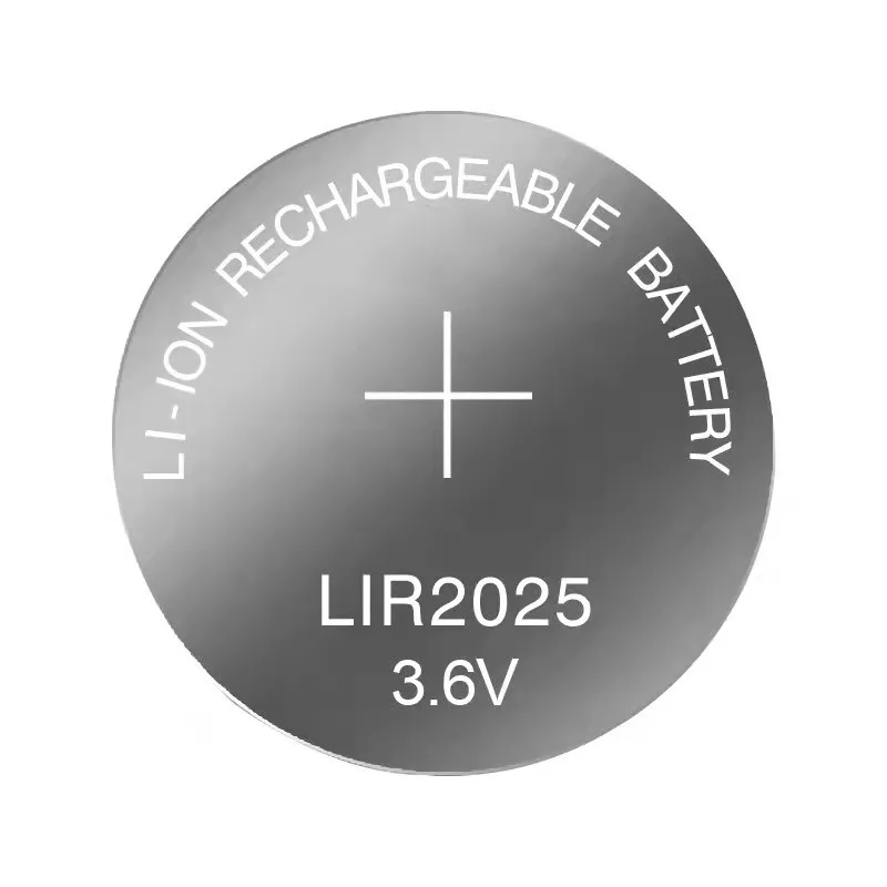 Batería LIR2025 con sus especificaciones técnicas visibles