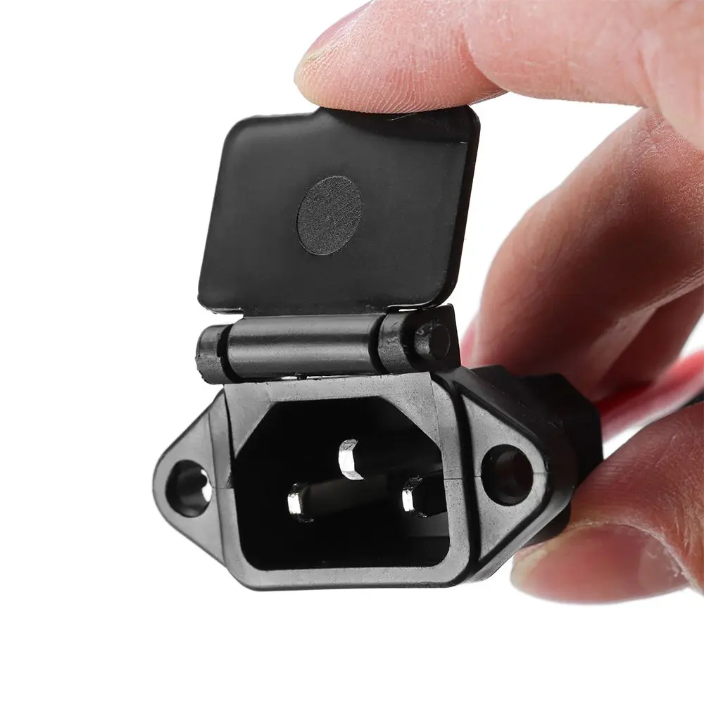 Detalle del conector de carga