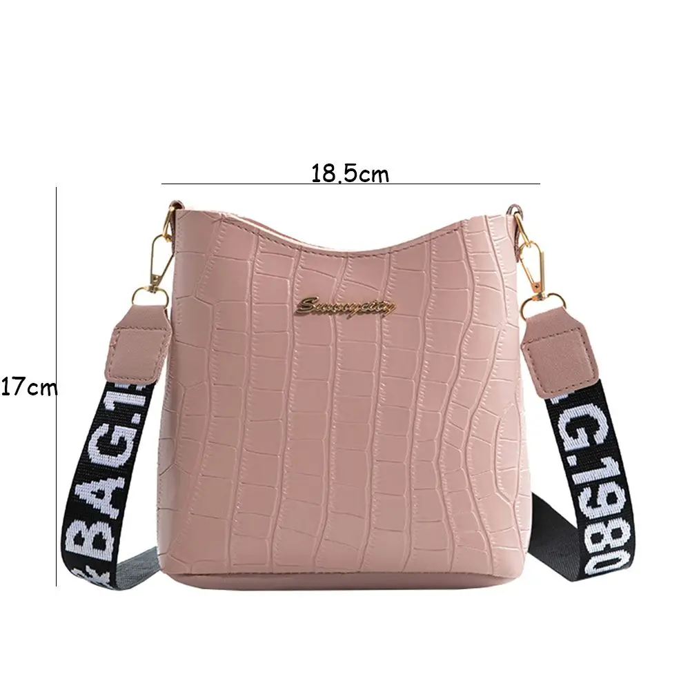 Bolso bandolera pequeño de mujer con diseño cocodrilo - imagen 2