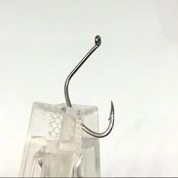 Anzuelos Titanium con púas – Boca oblicua para lubina, perca y salmonete