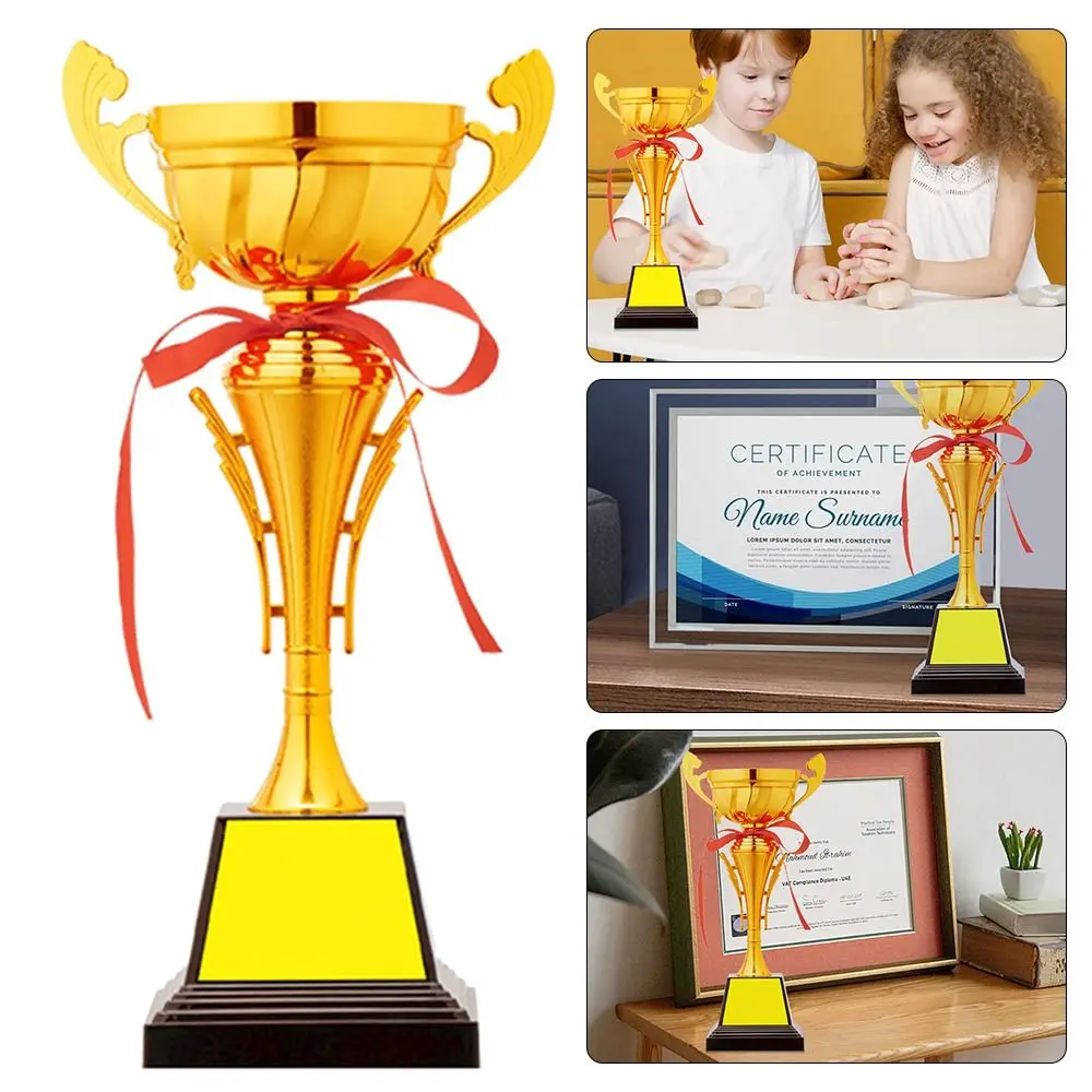Manualidades con trofeos metálicos, estatuas doradas y recuerdos - imagen 5