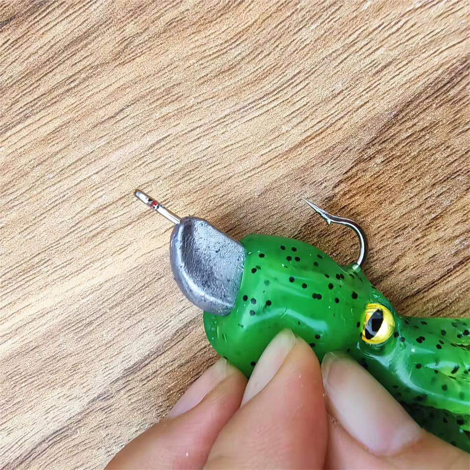 Jig de calamar con faldas de silicona - imagen 5
