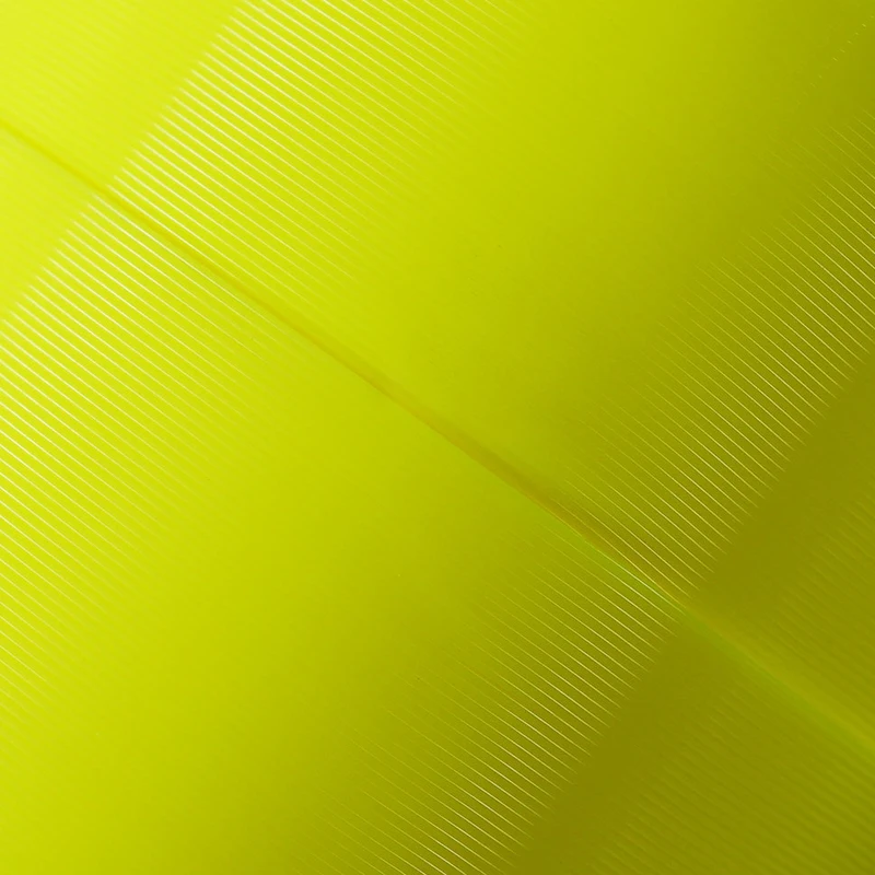 Línea de pesca en color naranja