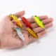 Señuelo de superficie tipo insecto con anzuelo triple para lubina - imagen 2