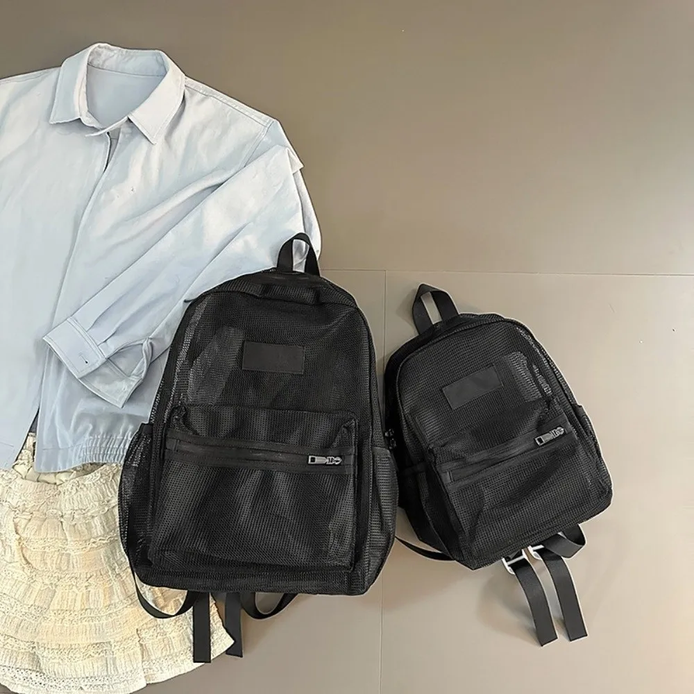 Mochila de malla transpirable con correas dobles y bolsillos - imagen 4