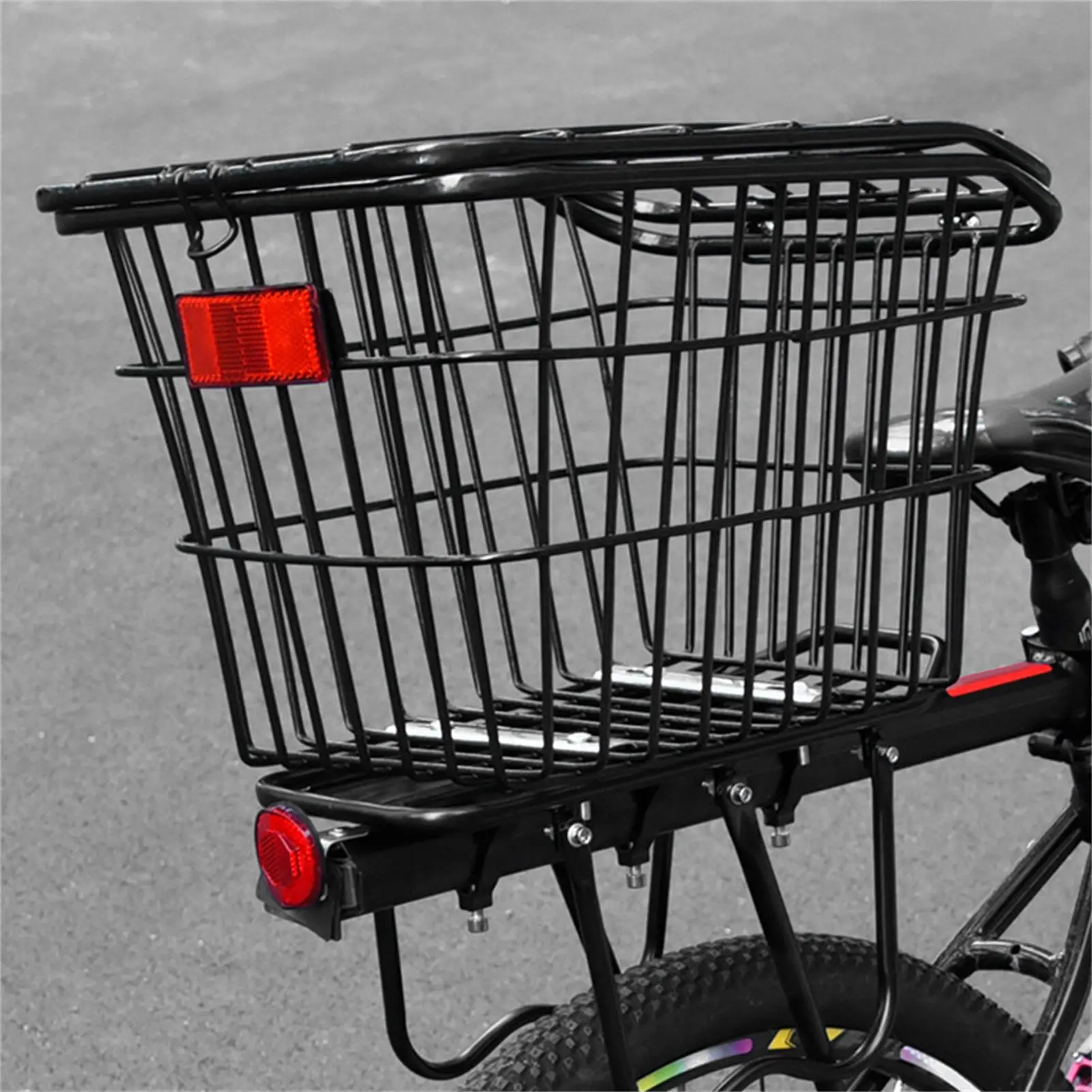 Detalle del diseño inclinado para acceso fácil a los objetos