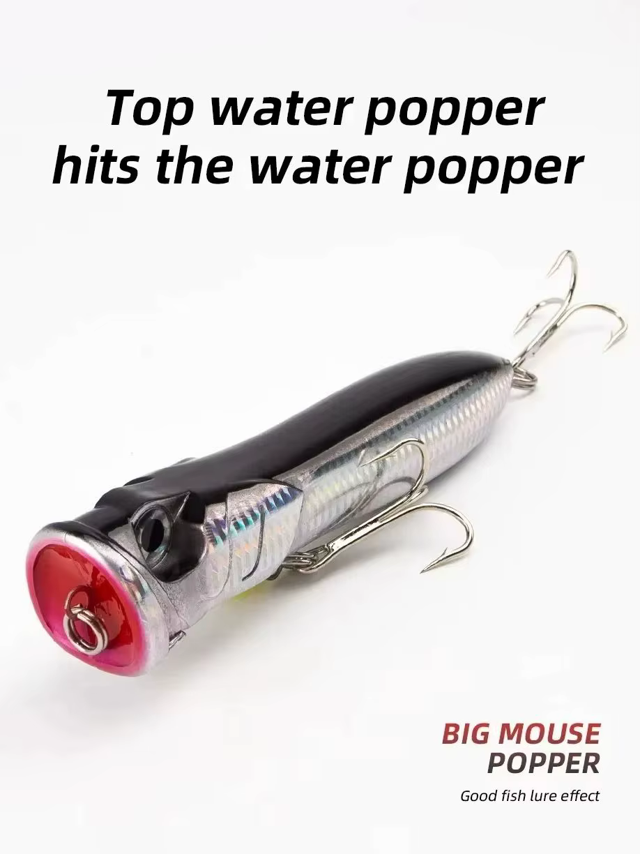 Popper de superficie sobre el agua