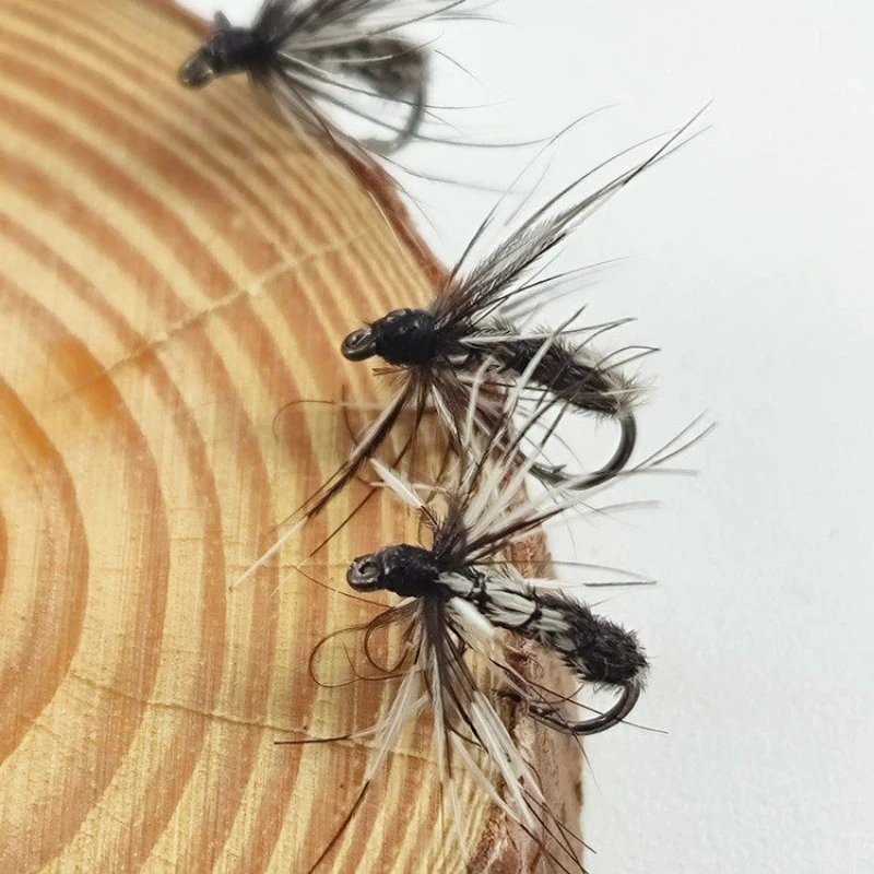 Ganchos para moscas con púas