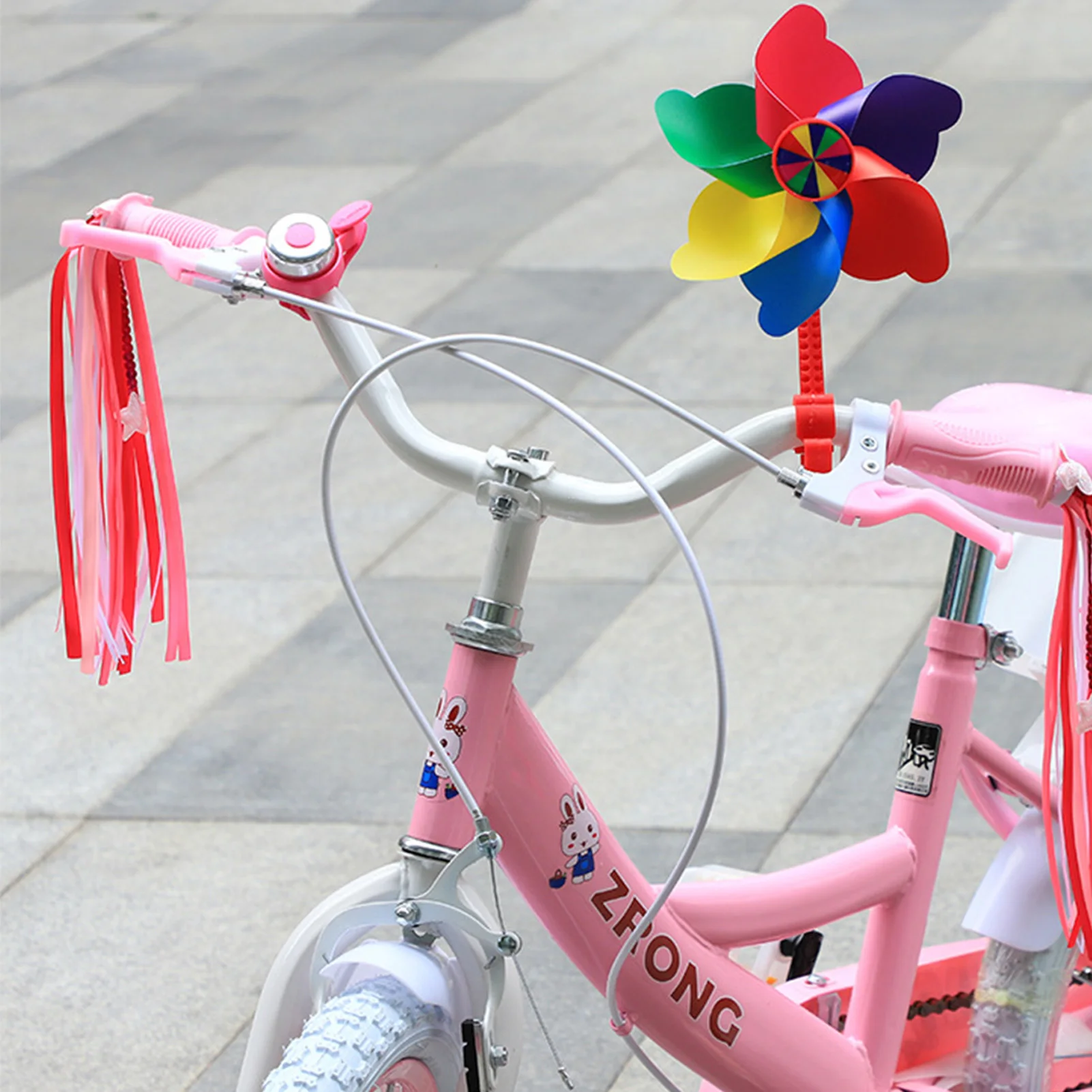Banderas y cintas decorativas para manillar infantil