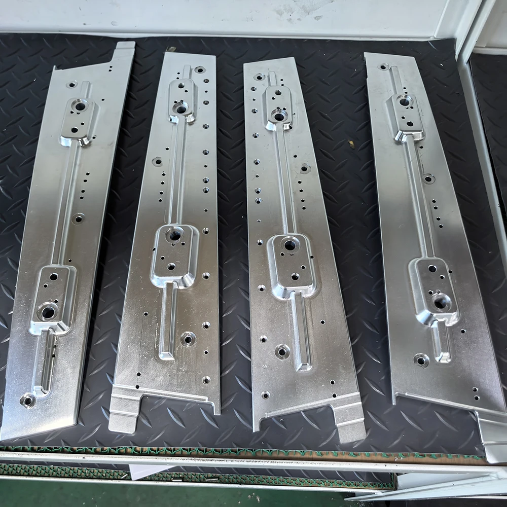 Fabricación CNC de precisión en aluminio, acero y titanio - imagen 5