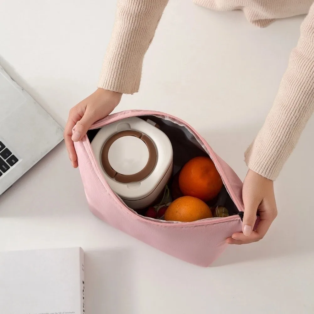 Cremallera y compartimento para guardar alimentos