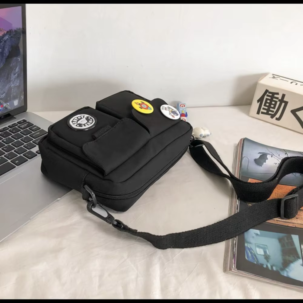 Bolso bandolera vintage unisex de gran capacidad con colgante - imagen 3