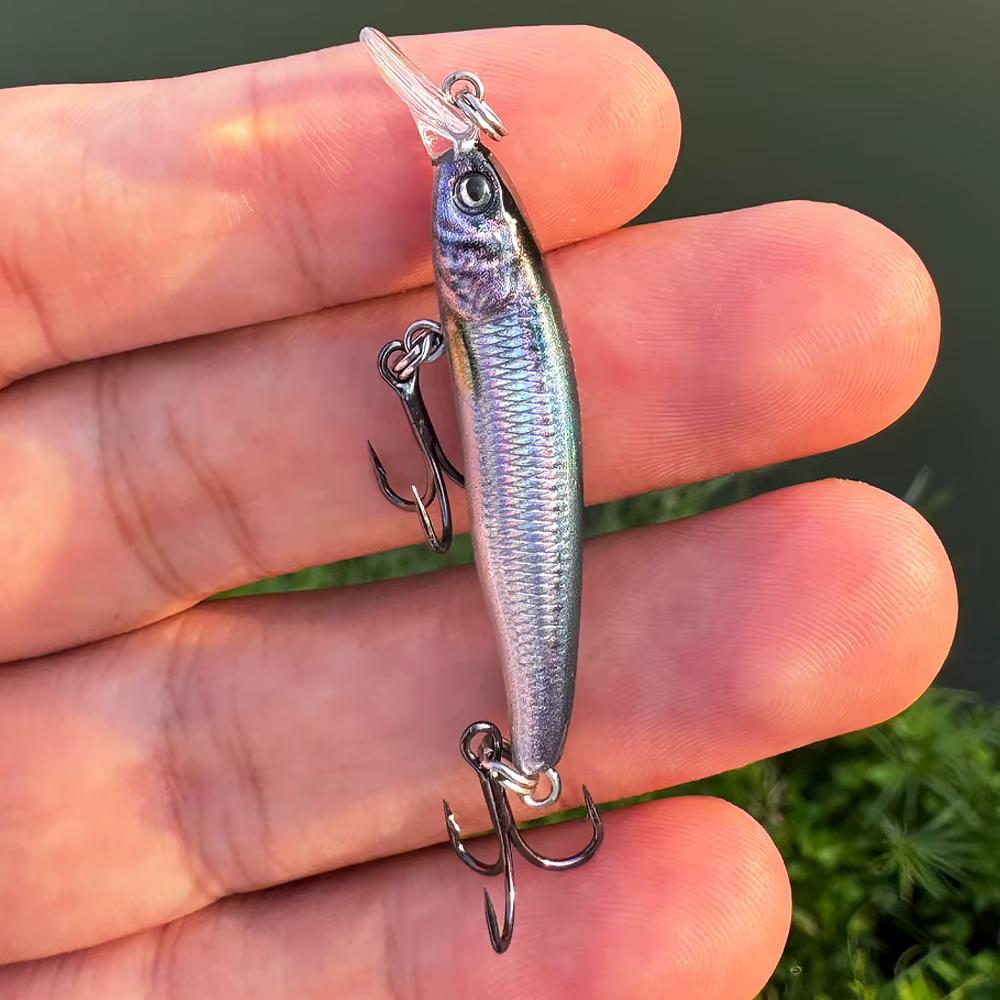 Señuelo Minnow con Ojos 3D y Anzuelos Triples para Lubina y Trucha