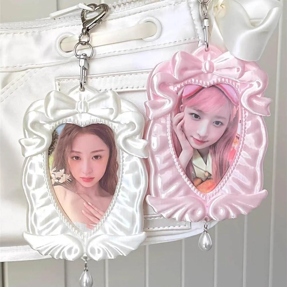 Portafotos Kpop acrílico con lazo de ángel y marco colgante - imagen 5