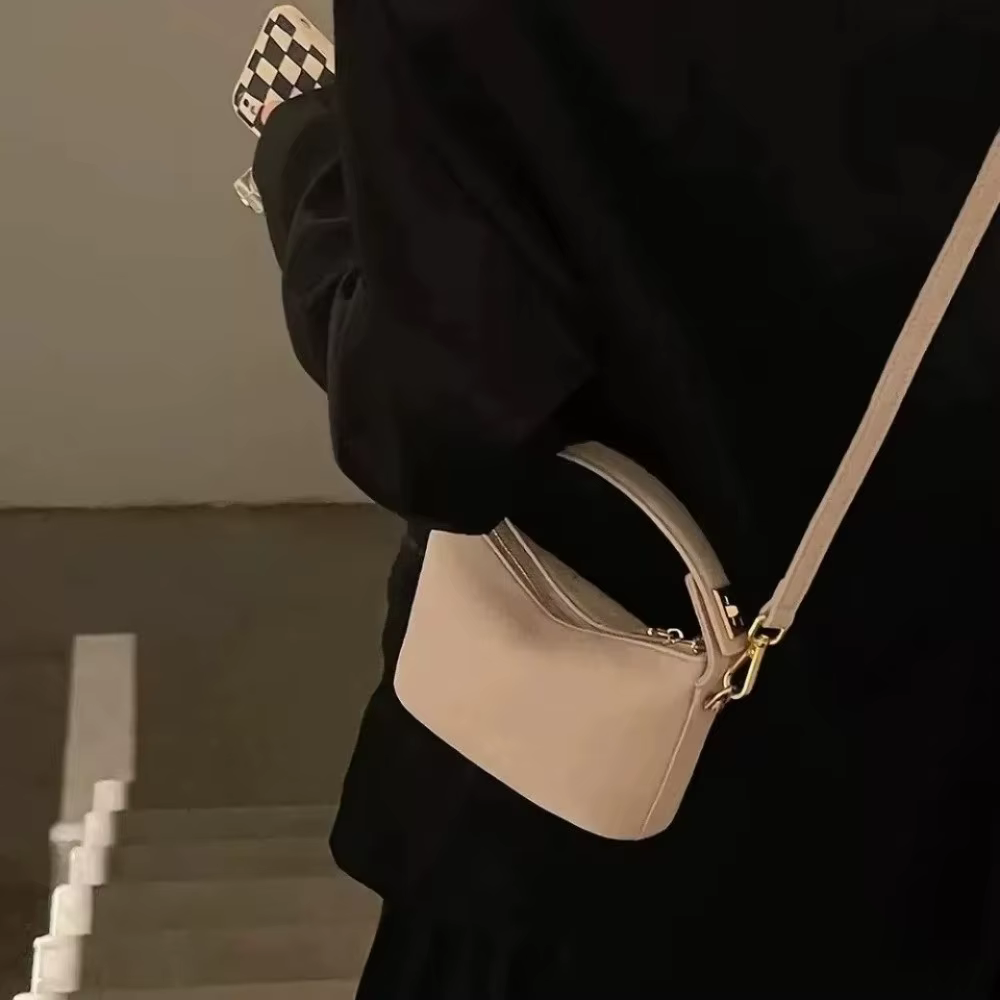 Bolso bandolera retro mujer piel suave pequeño cuadrado elegante