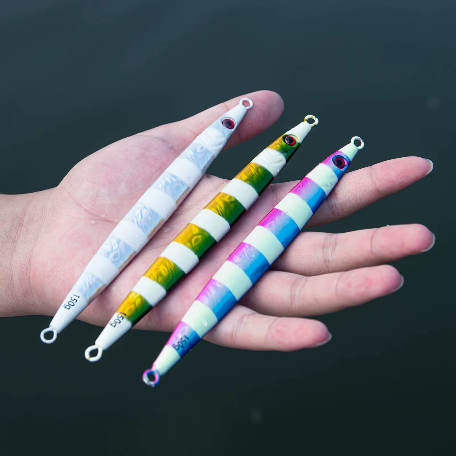 Jig Vertical con brillo - Plomo caída rápida 100g para mar - imagen 3