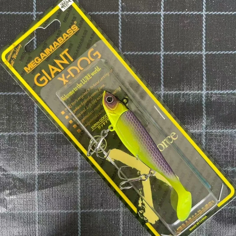 Vista del diseño y acabado del señuelo