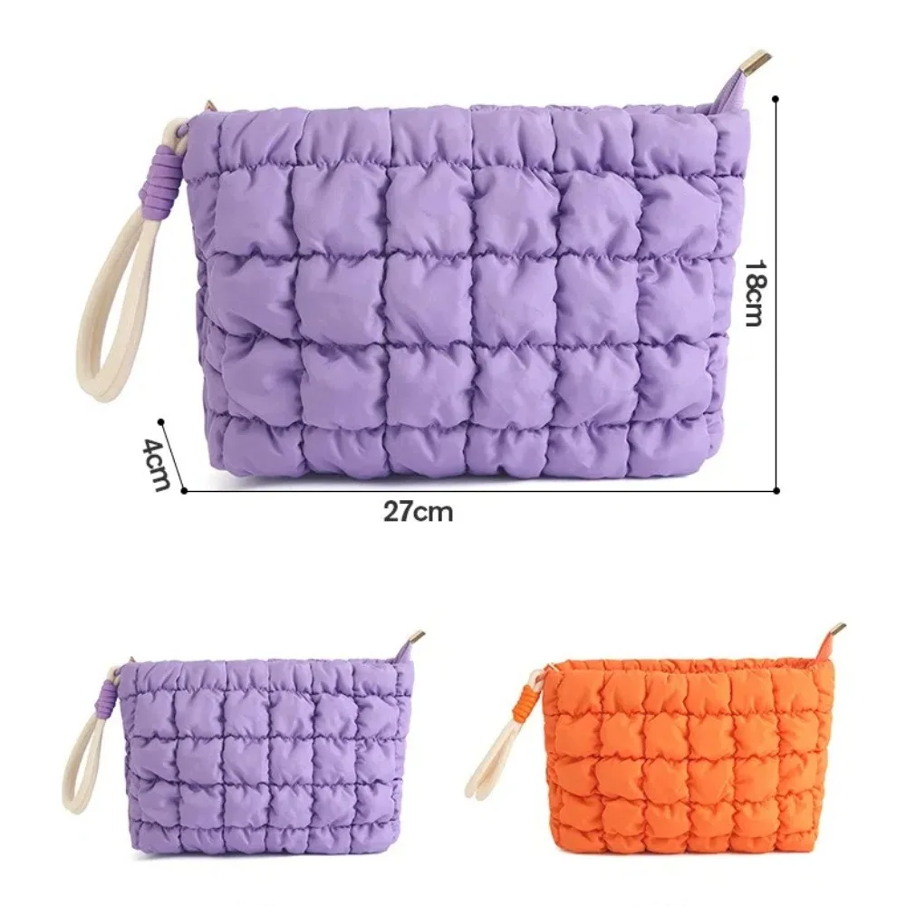 Bolsa de maquillaje acolchada tipo puffer gran capacidad para mujer - imagen 5