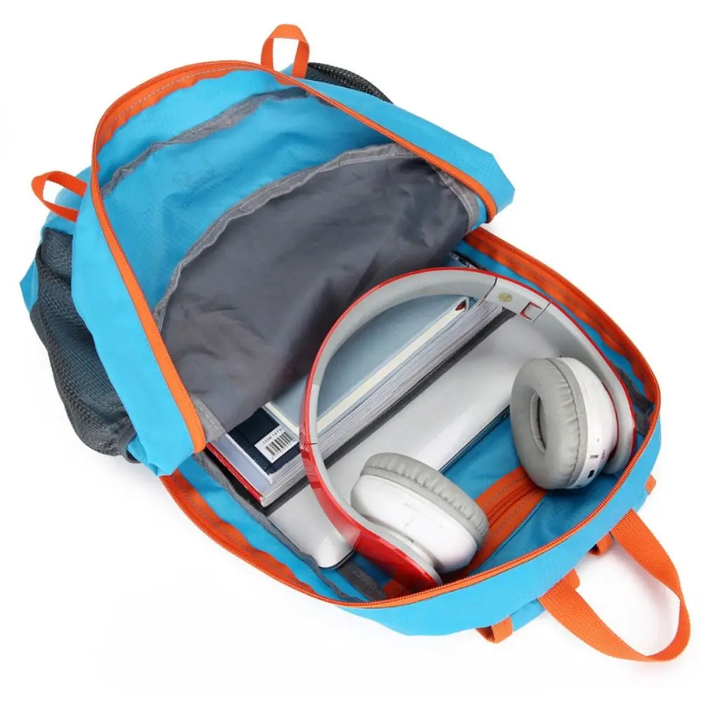 Mochila impermeable plegable ultraligera para pesca y rutas