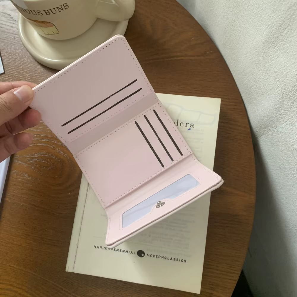 Cartera plegable de mujer con lazo de corazón y ranuras para tarjetas