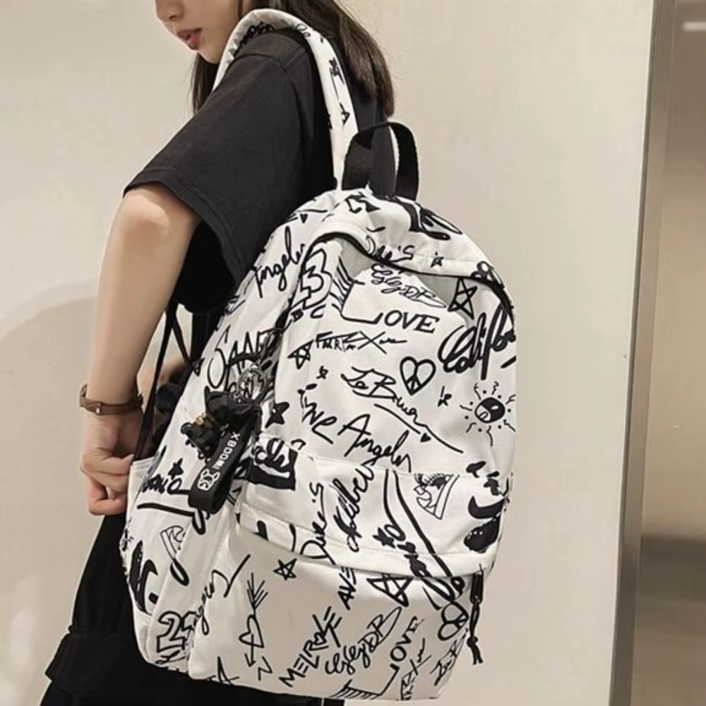 Mochila Urbana Graffiti Ultra Ligera – Gran Capacidad Estilo Coreano - imagen 3