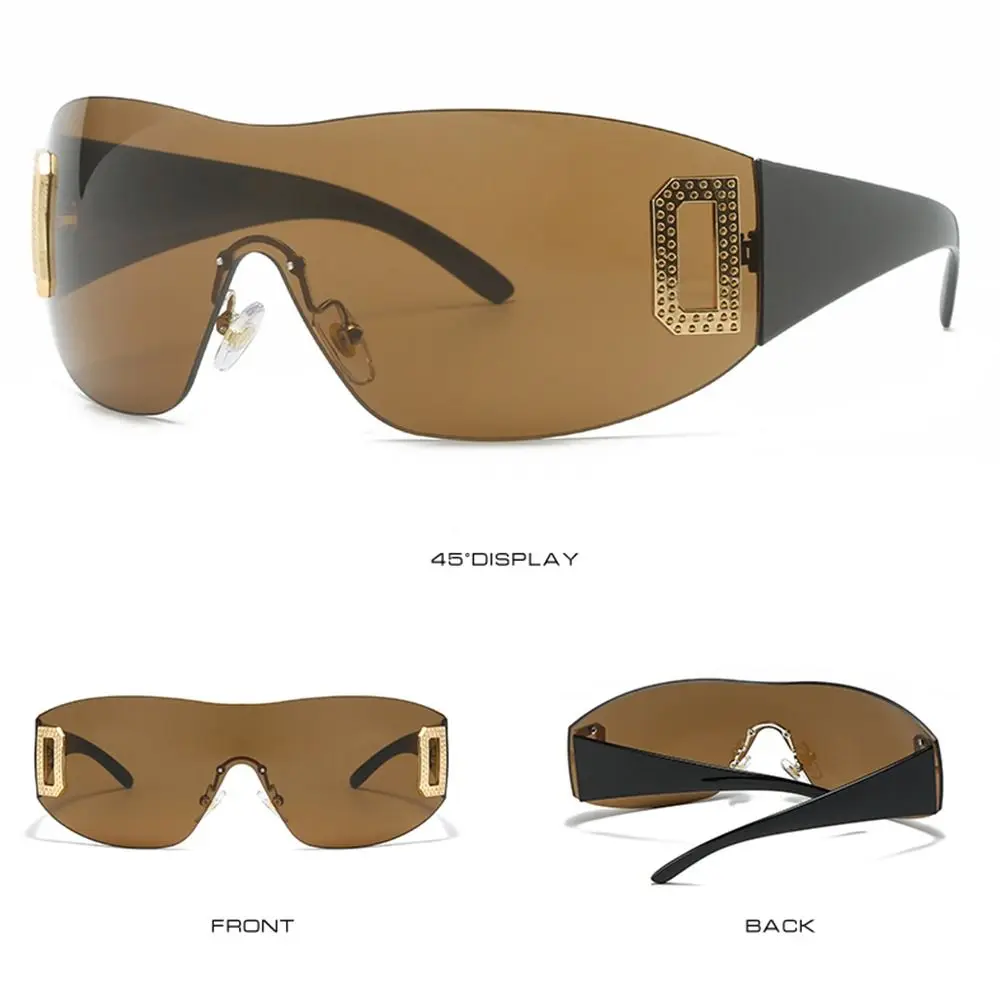 Detalle de lentes de policarbonato y estilo envolvente