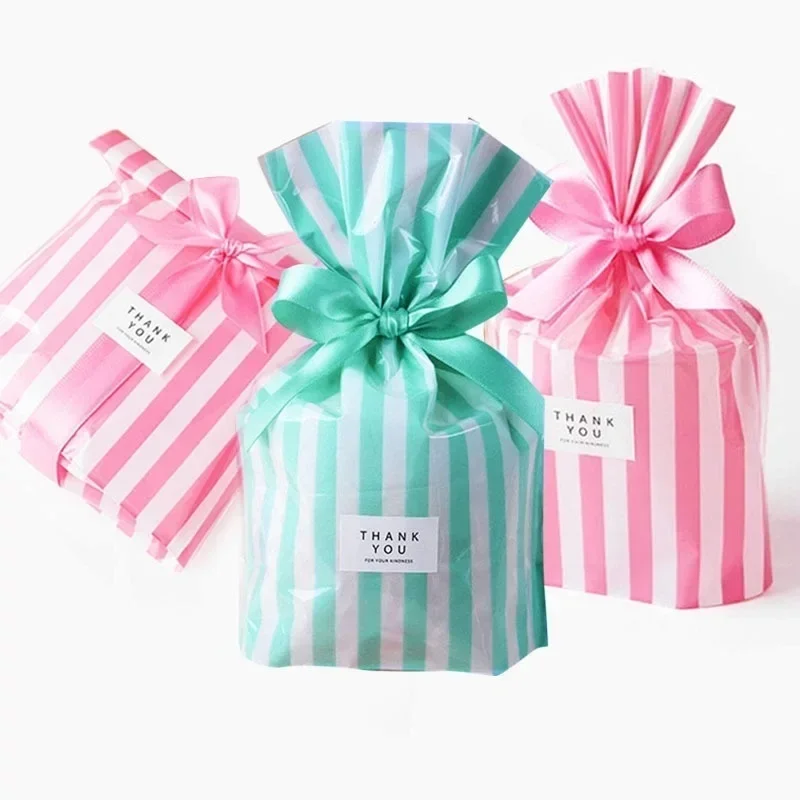 Bolsas de regalo con lazo a rayas – para fiestas y dulces - imagen 5