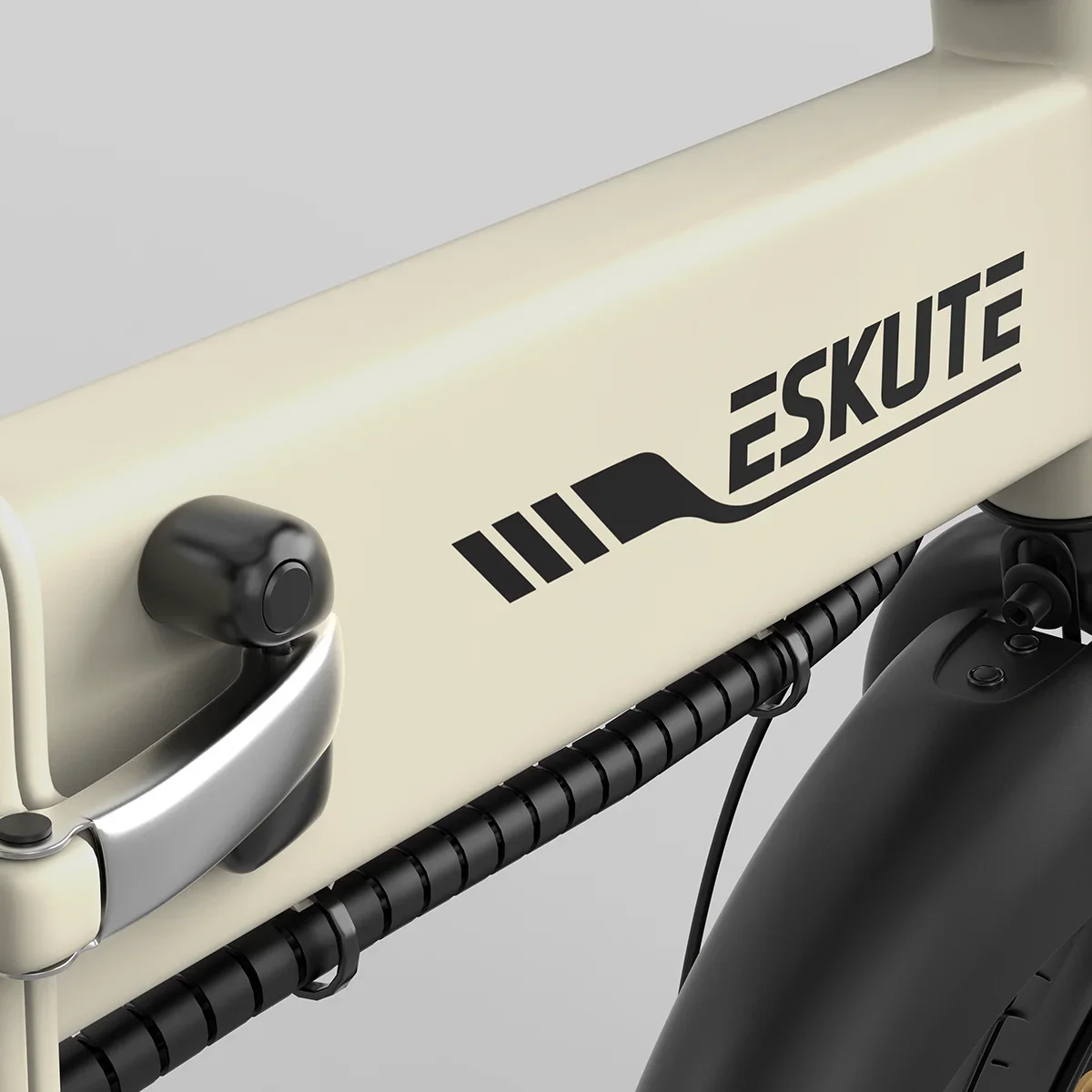 Vista general de la e-bike plegable ESKUTE F200