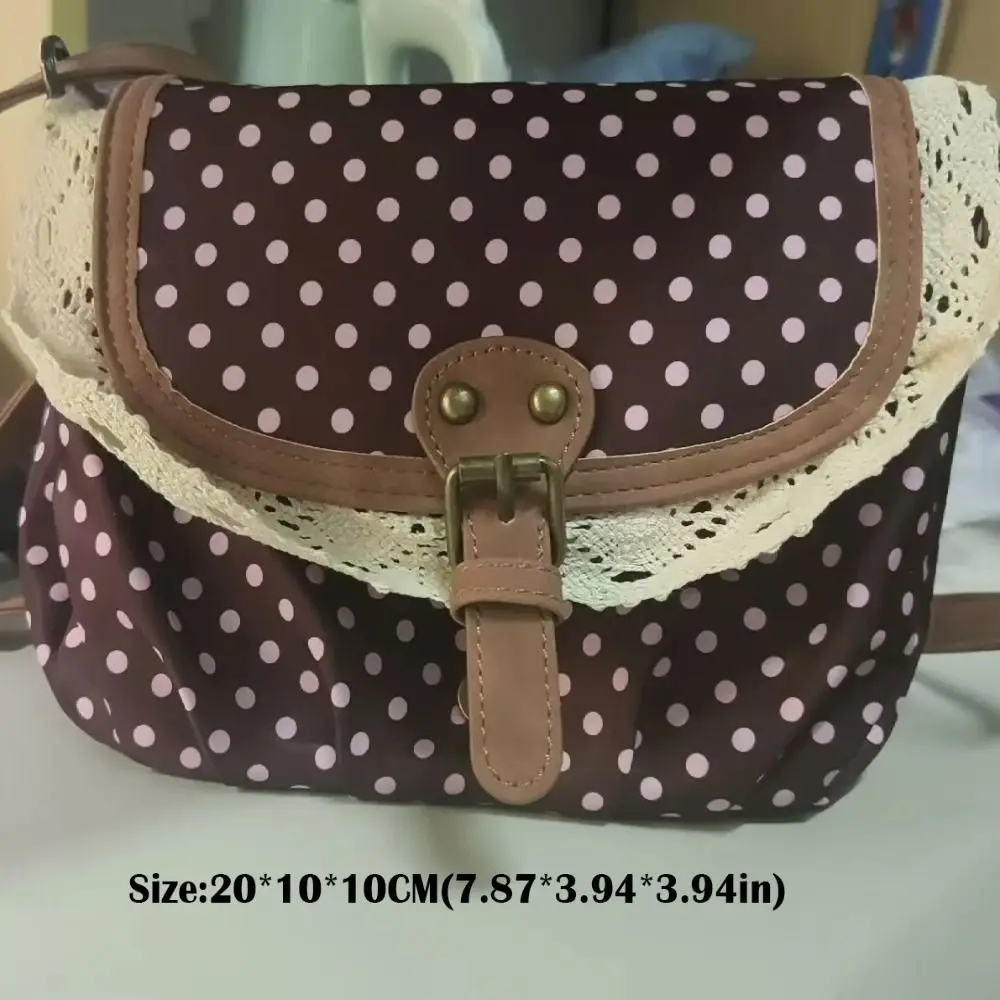 Bolso vintage de lona con lunares, encaje y correa al hombro - imagen 5