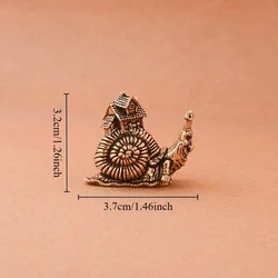 Adornos caracol de latón sólido estilo hip hop exagerado mini figuras