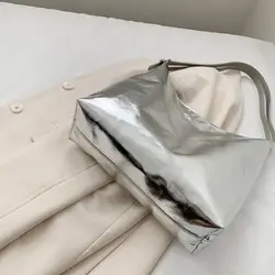 Bolsa de mano gran capacidad plateada y dorada de moda para mujer