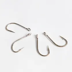 Anzuelo O’Shaughnessy de acero al carbono con púas Free Fisher 9255