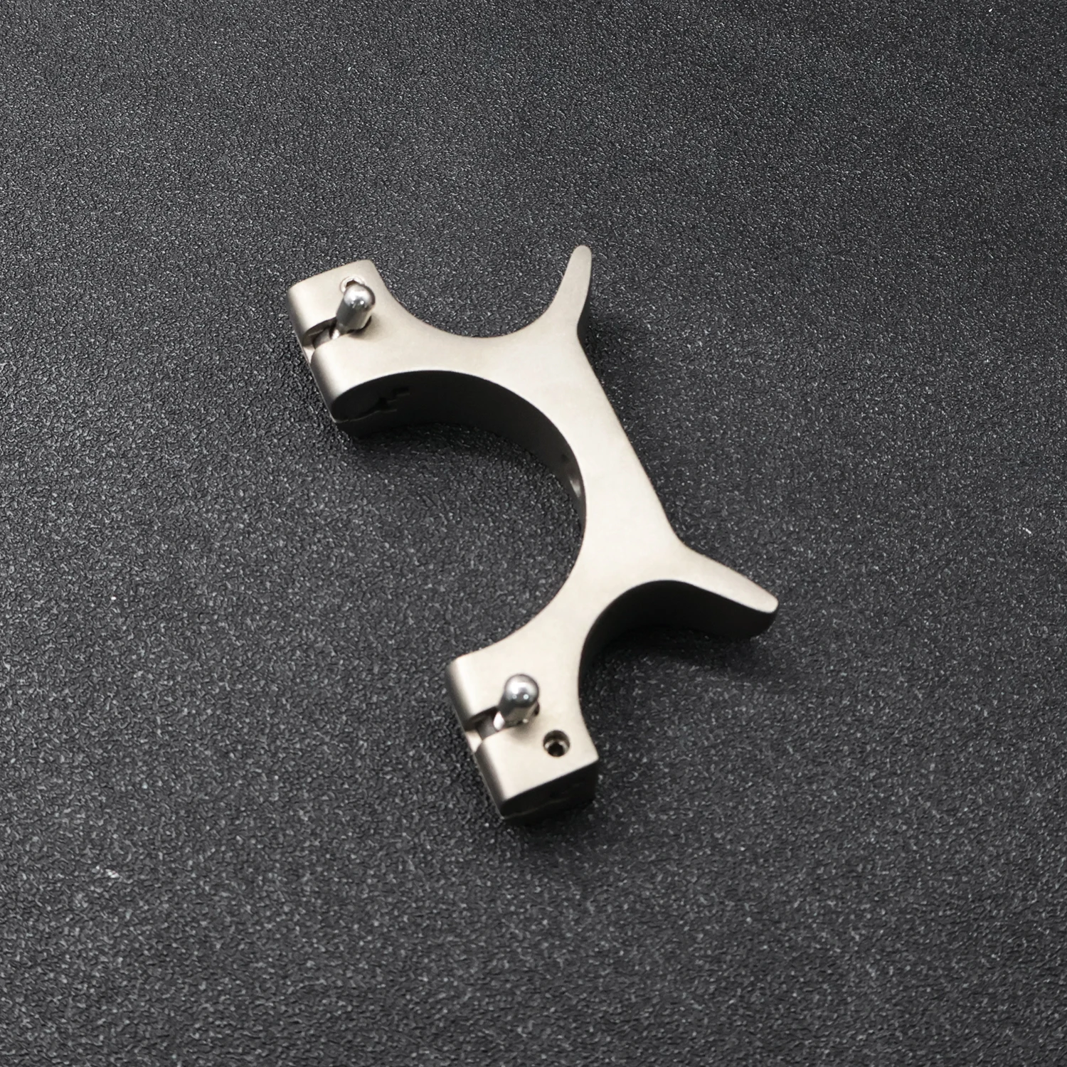 Cabeza metálica para tirachinas DIY