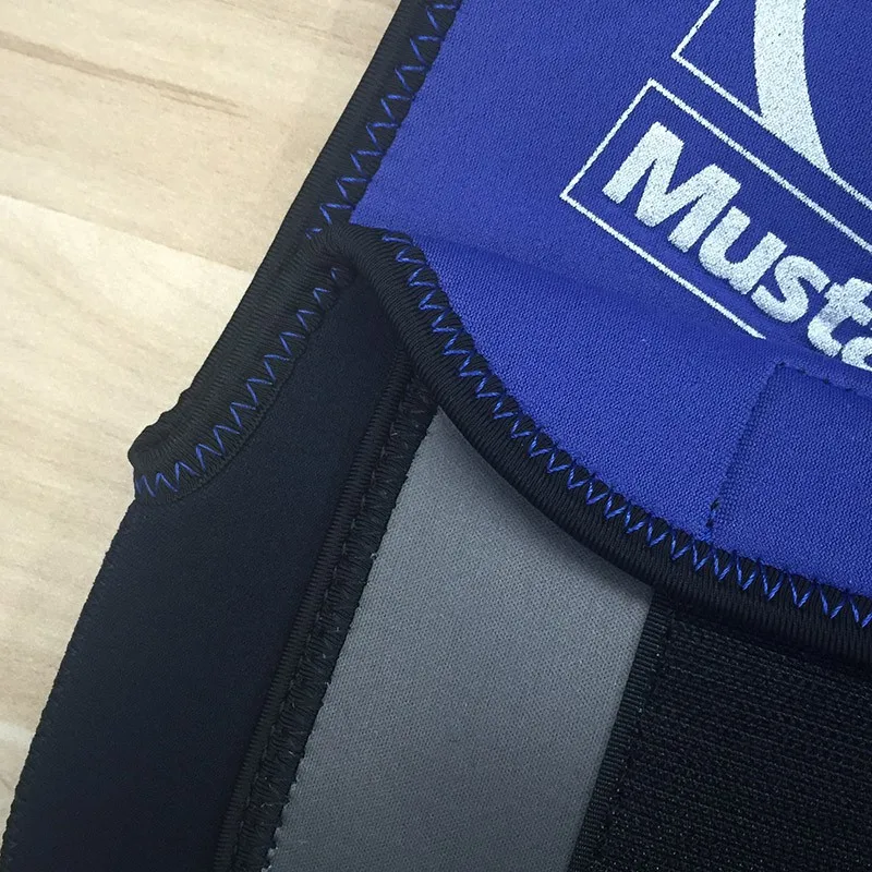 Vista general del producto Mustad con todos los accesorios