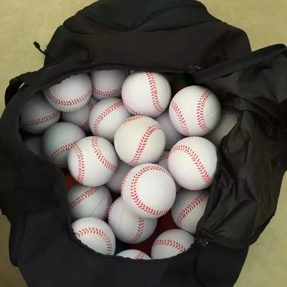 Práctica de bateo con pelota ligera
