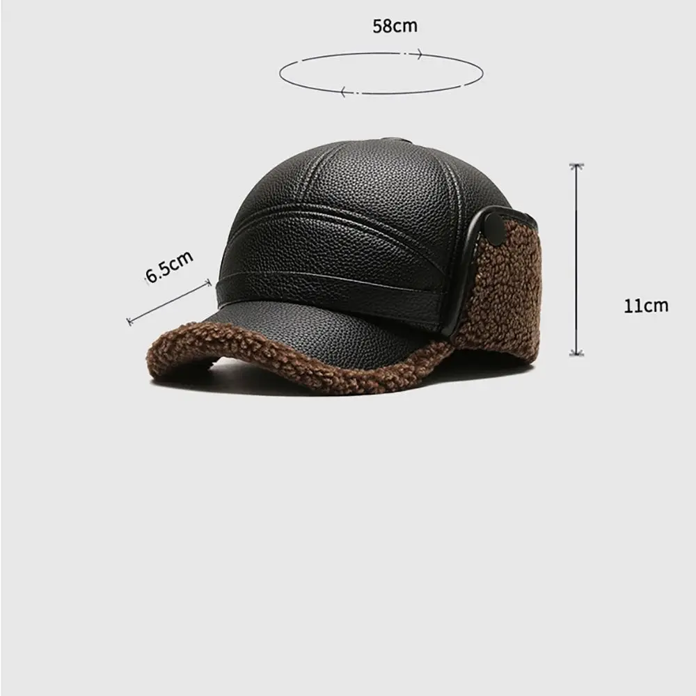 Gorro térmico para hombre mayor visto de frente